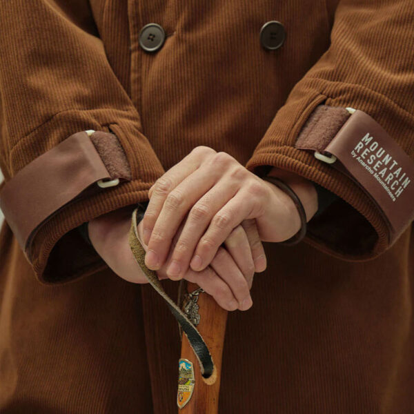 MOUNTAIN RESEARCH A Coat