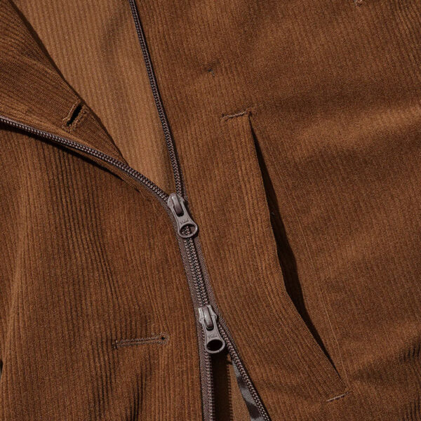 MOUNTAIN RESEARCH A Coat