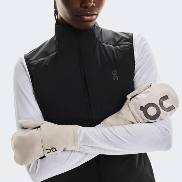 ON Core Glove 1 - Truffle