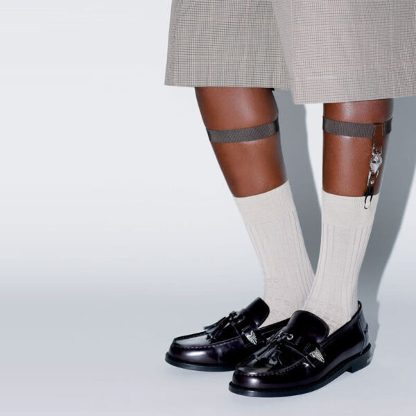 TOGA ARCHIVES Socks Gater - Brown