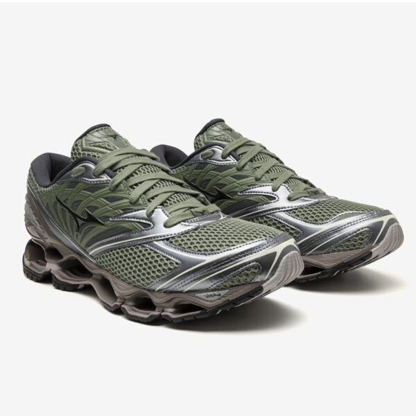 MIZUNO Wave Rider 10 - Agave Green / Black Sand / Metallic